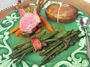 Lammkarree an mediterranen Bohnen und Tompinambur-Schwarzwurzel-Sellerie-Püree - Rezept