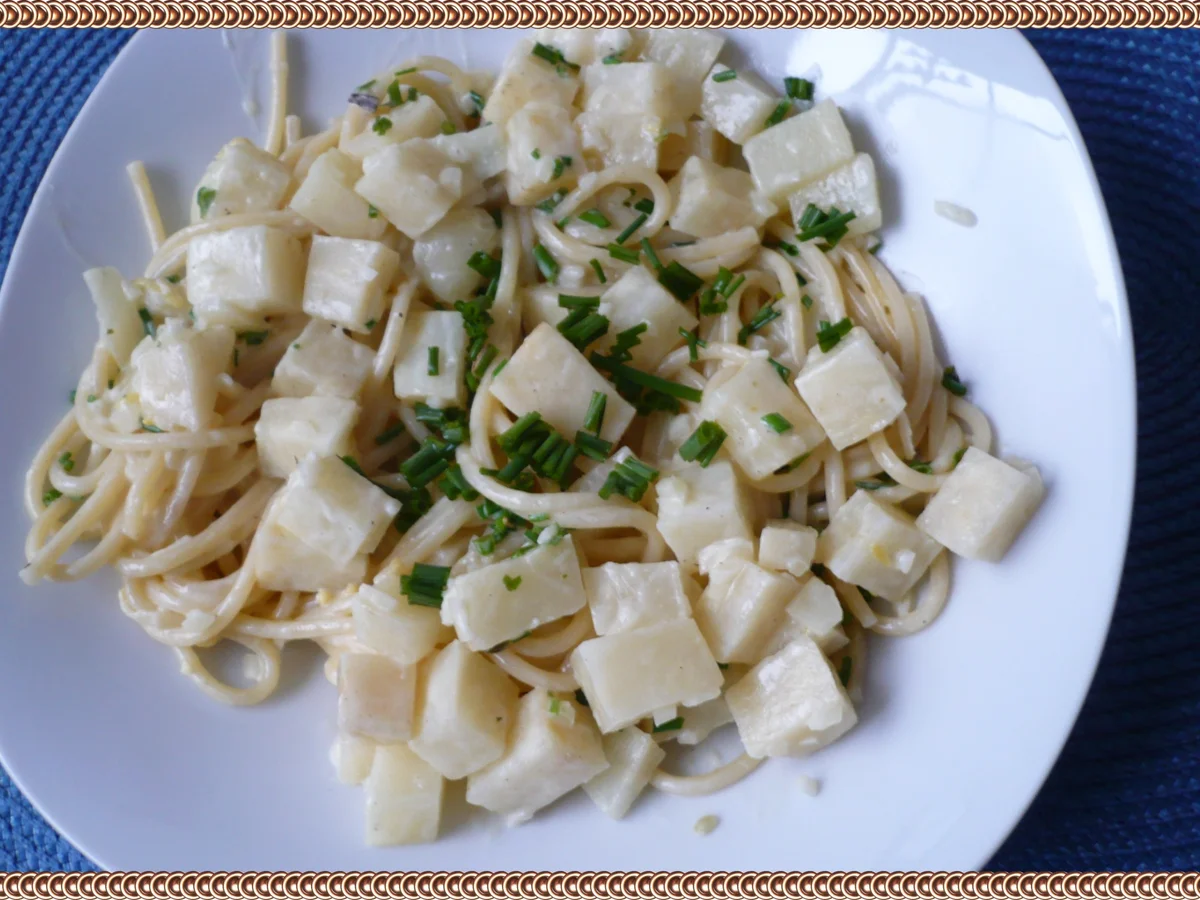 Rezept: Spaghetti mit Zitronen - Sellerie - Rahmsoße Spaghetti mit Zitronen - Sellerie - Rahmsoße - Rezept