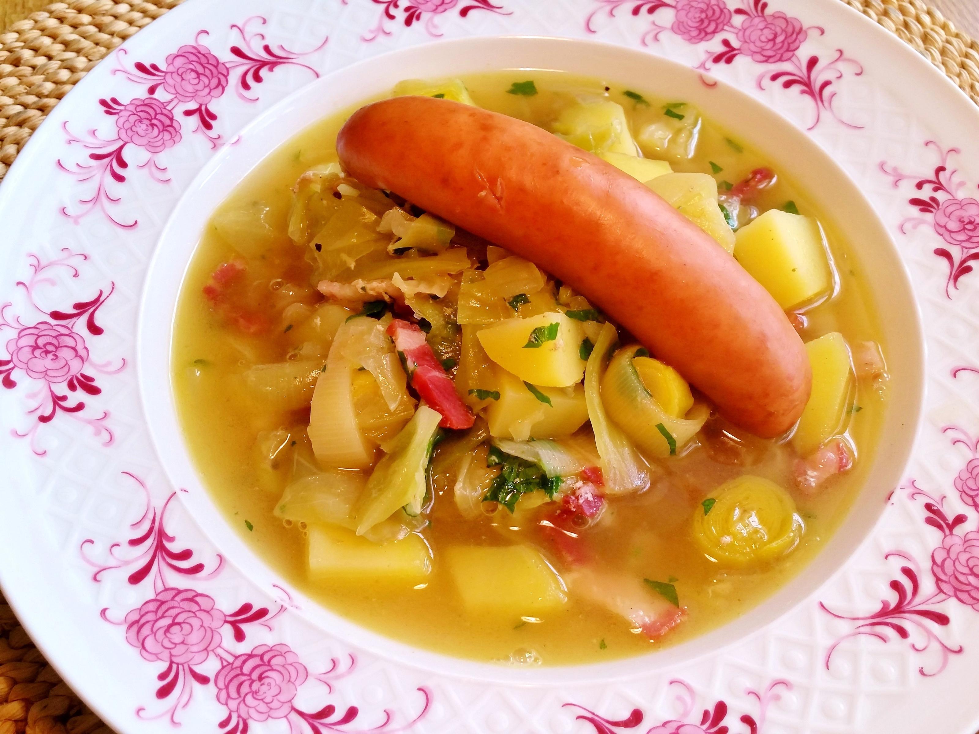 Bilder für Spitzkohlsuppe aus dem Römi - Rezept