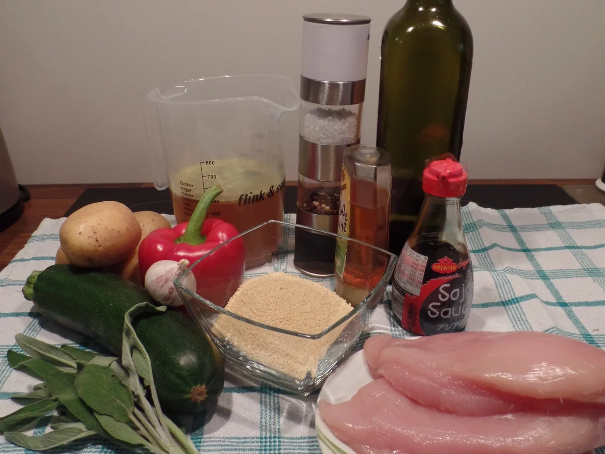 Hähnchenbrust auf Gemüse und Couscous - Rezept - Bild Nr. 2