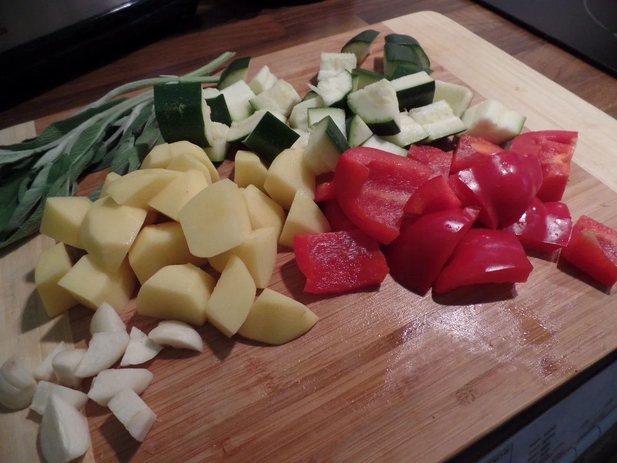 Hähnchenbrust auf Gemüse und Couscous - Rezept - Bild Nr. 3