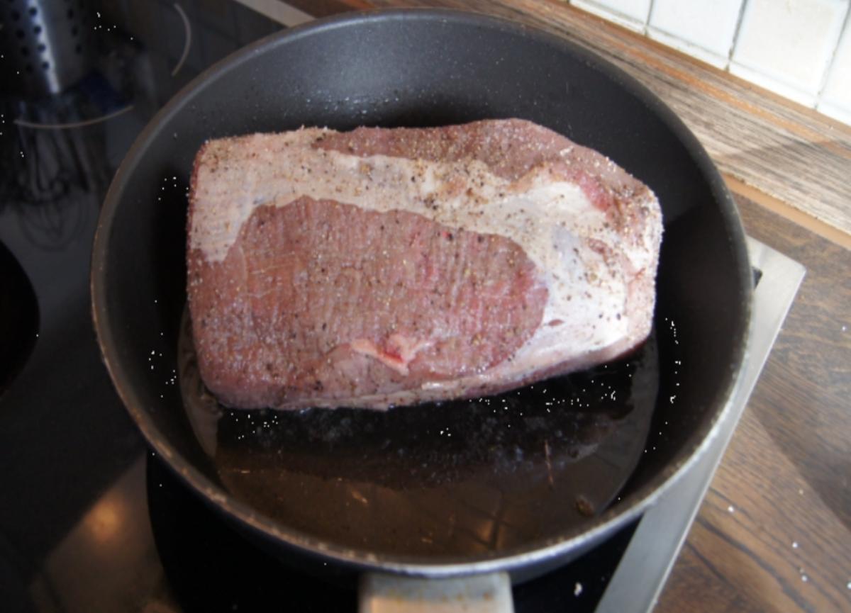 Rinderbraten im Römertopf mit grünen Bohnen und Knusper-Kroketten - Rezept - Bild Nr. 4