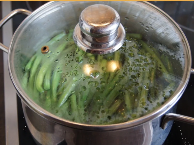 Rinderbraten im Römertopf mit grünen Bohnen und Knusper-Kroketten - Rezept - Bild Nr. 17