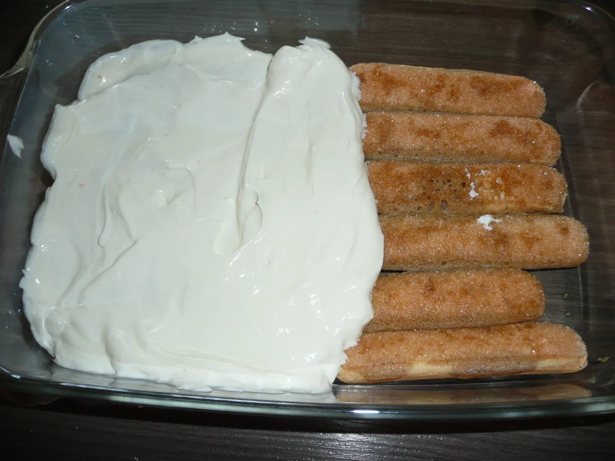 Rezept: Erdbeer - Tiramisu für 6 Bild Nr. 2 Erdbeer - Tiramisu für 6 - Rezept - Bild Nr. 2