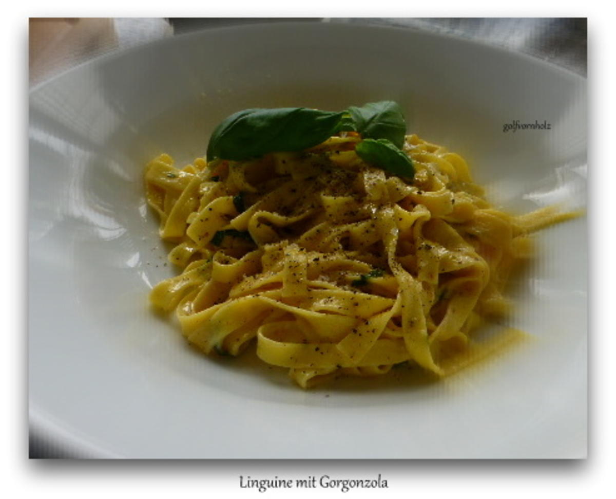 Bilder für Linguine mit geschmolzenem Gorgonzola - Rezept