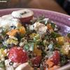 Kunterbunter Linsensalat mit Bärlauch-Joghurt-Dressing - Rezept