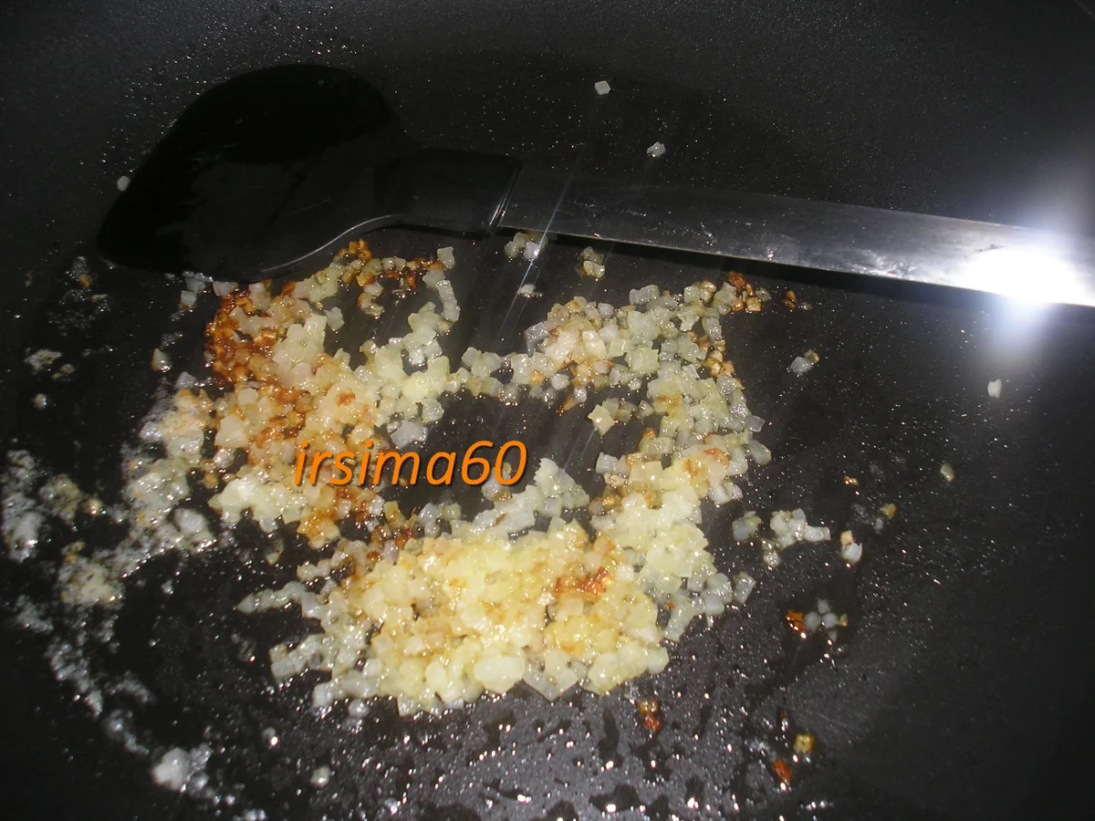 Gefüllte Hackfleischrolle unter Bacon versteckt - Rezept - Bild Nr. 4