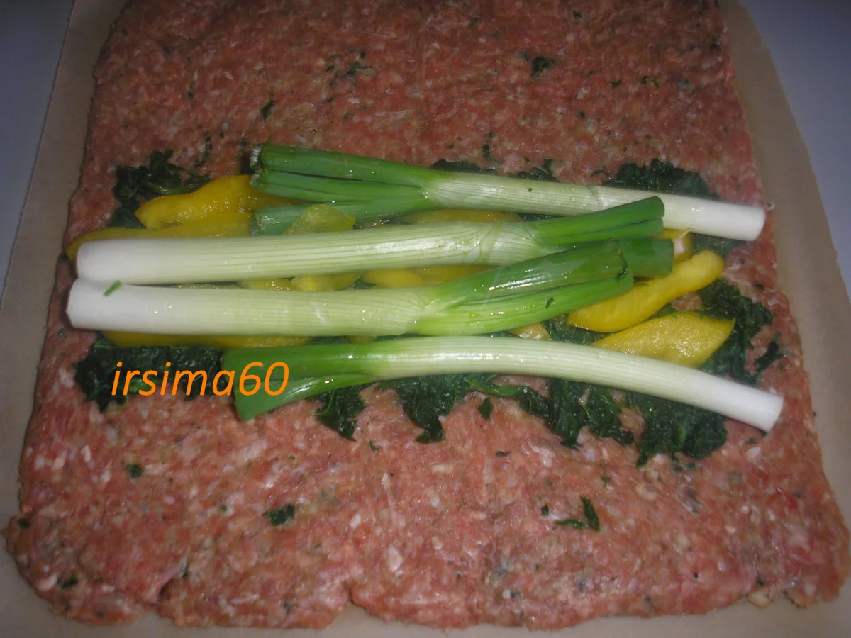 Gefüllte Hackfleischrolle unter Bacon versteckt - Rezept - Bild Nr. 8