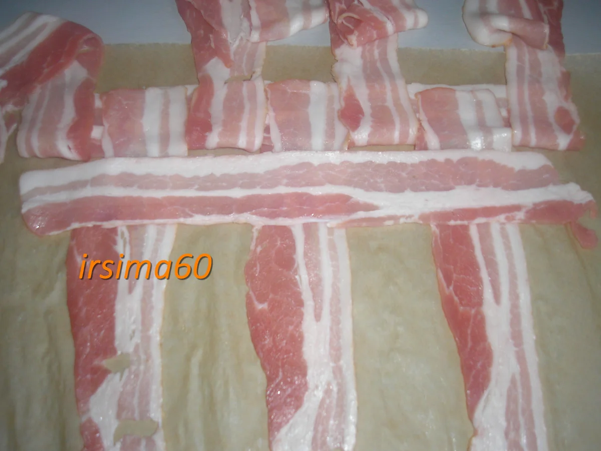 Gefüllte Hackfleischrolle unter Bacon versteckt - Rezept - Bild Nr. 12
