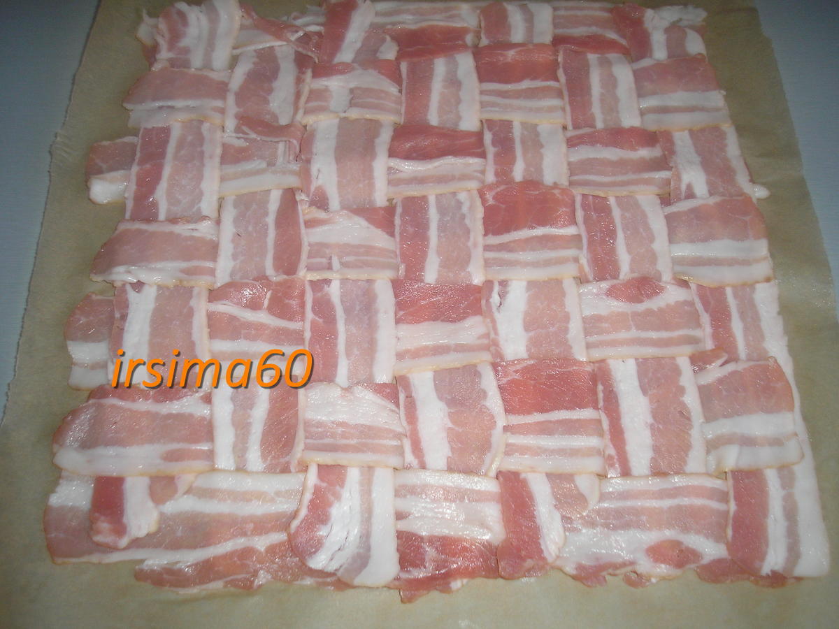 Gefüllte Hackfleischrolle unter Bacon versteckt - Rezept - Bild Nr. 13