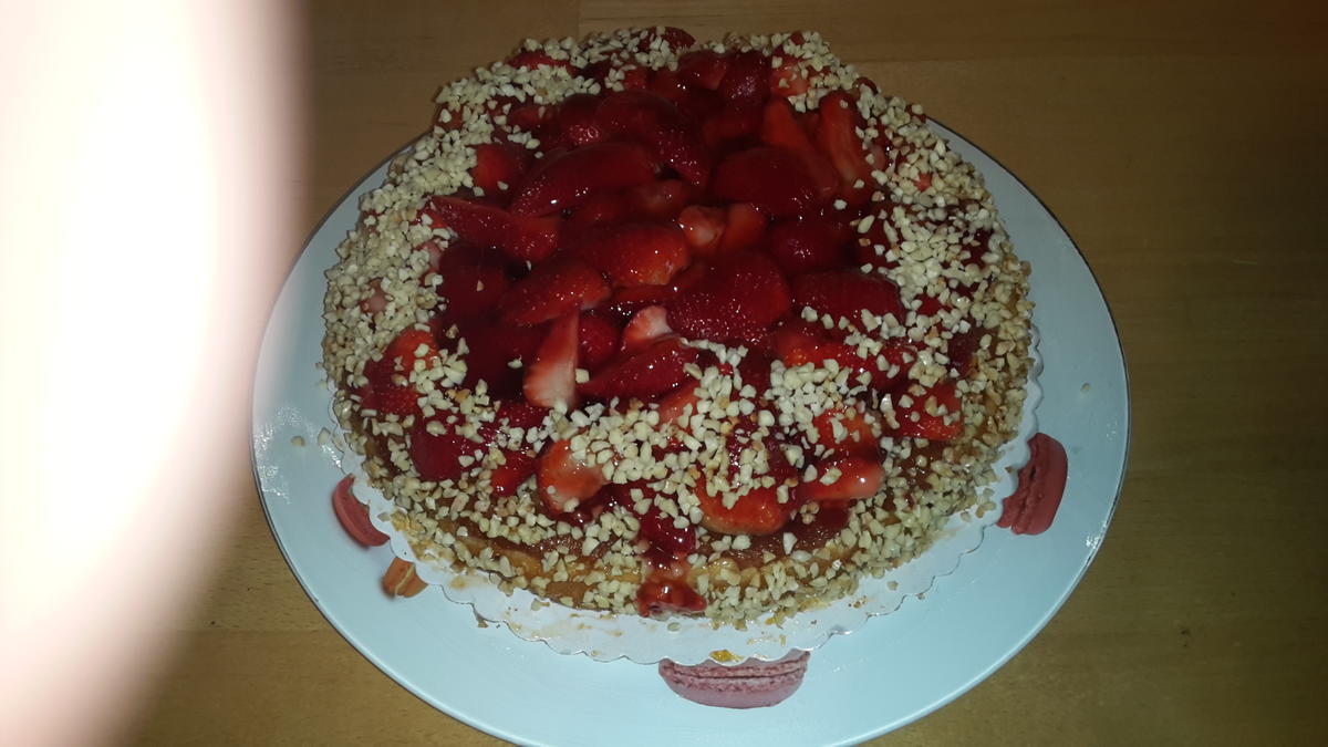 Erdbeer-Makronen-Torte - Rezept