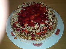 Erdbeer-Makronen-Torte - Rezept