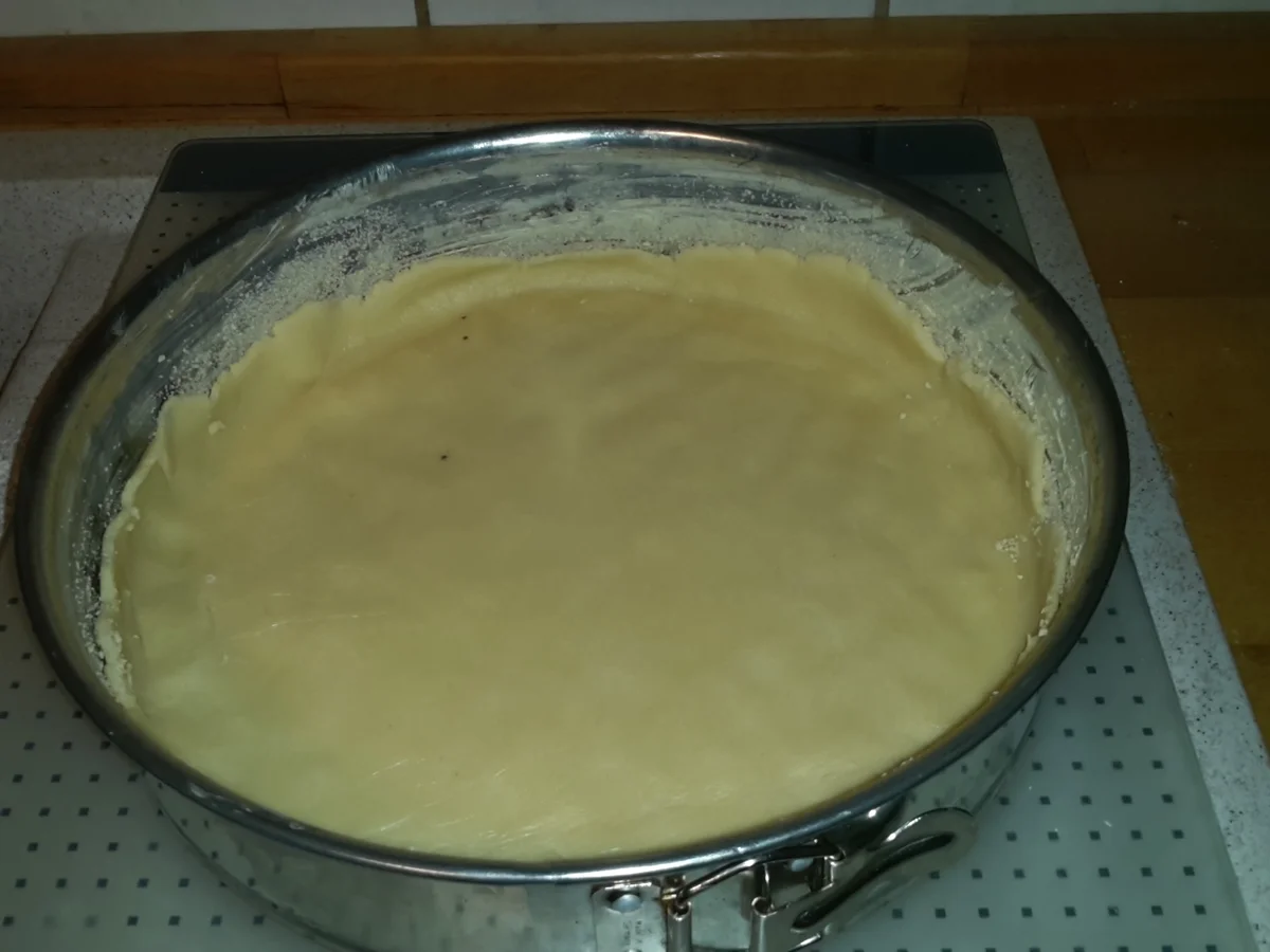 Erdbeer-Makronen-Torte - Rezept - Bild Nr. 2