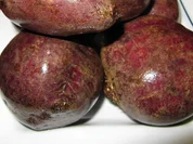 Schulterbraten mit Rote Bete Gemüse und Barbie Pürree - Rezept