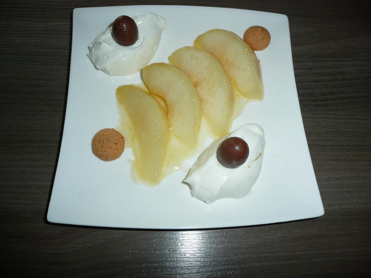 Lachs auf einem Bett von Belugalinsen begleitet mit Kartoffelstampf. Dessert. - Rezept - Bild Nr. 2