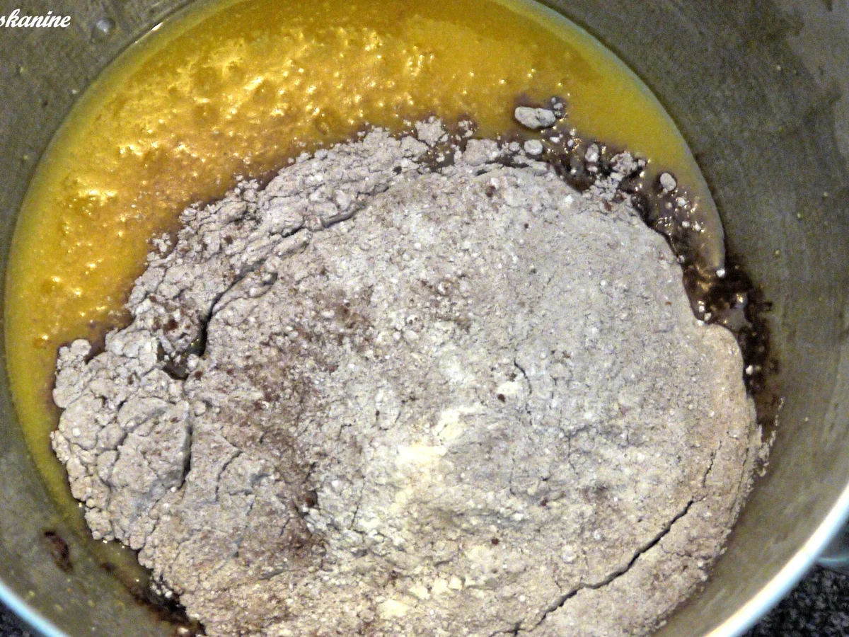 Rezept: Schokoladen-Heidesand mit Tonkabohne Bild Nr. 5 Schokoladen-Heidesand mit Tonkabohne - Rezept - Bild Nr. 5