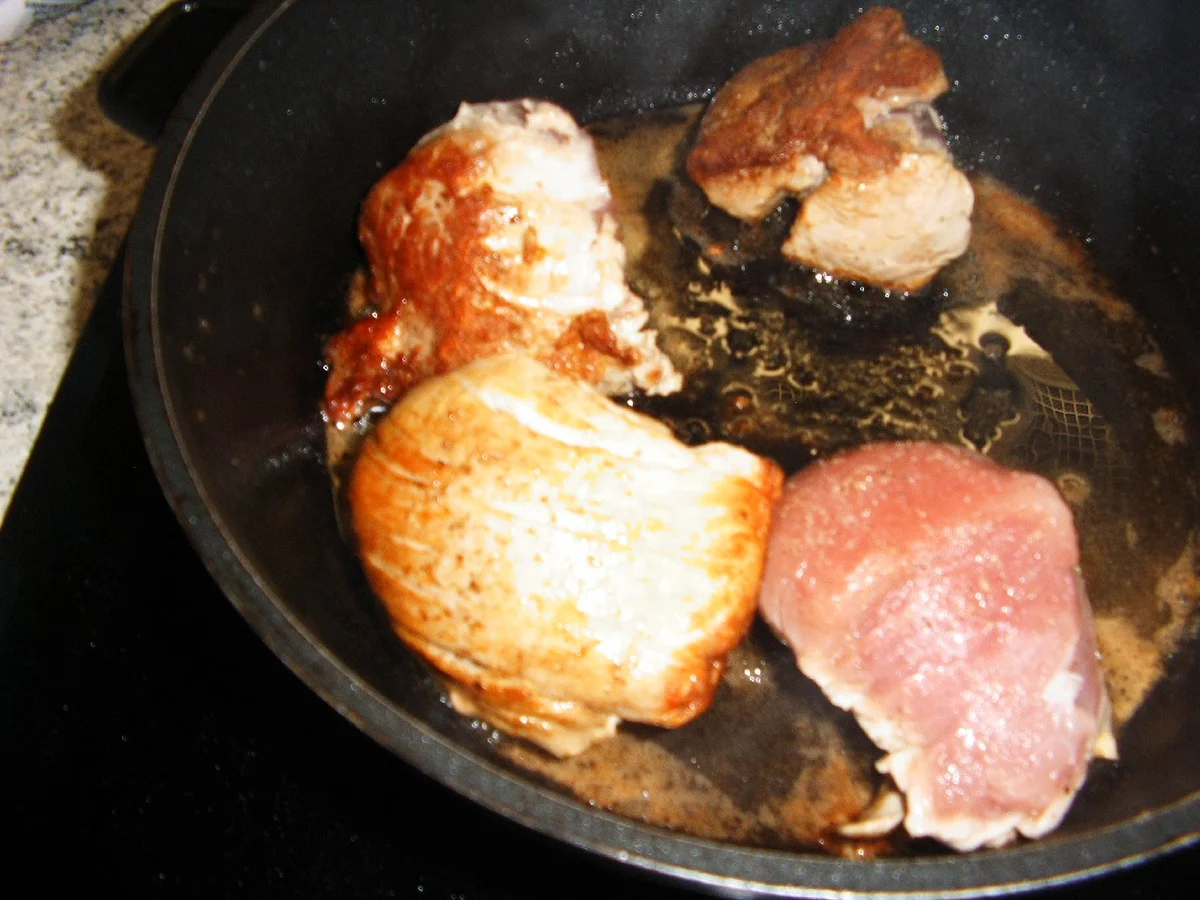 Rezept: Schweinefilet mit Preiselbeersoße Bild Nr. 4 Schweinefilet mit Preiselbeersoße - Rezept - Bild Nr. 4