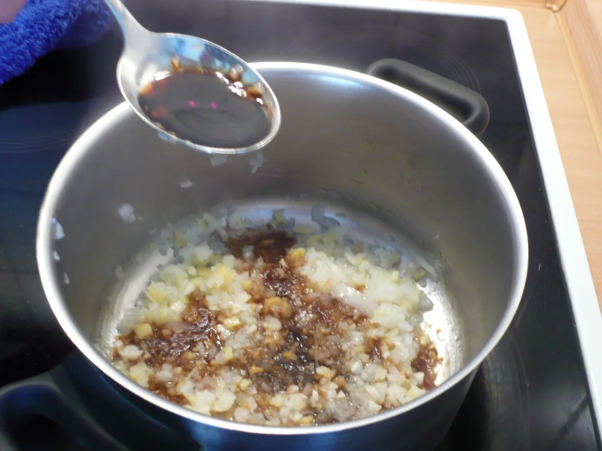 Rezept: Zitronen - Ingwer - Hähnchen mit gebratenem Spargel Bild Nr. 3 Zitronen - Ingwer - Hähnchen mit gebratenem Spargel - Rezept - Bild Nr. 3