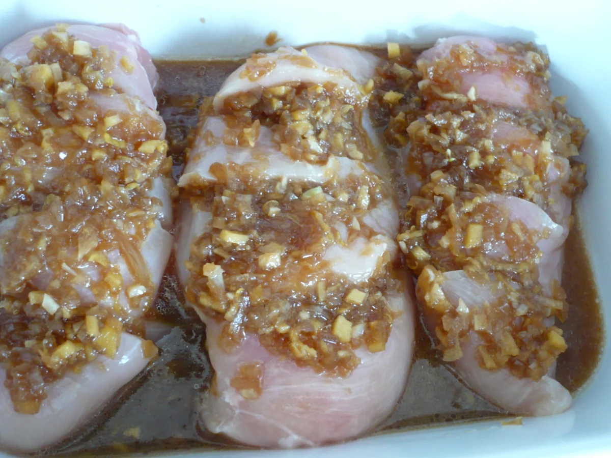 Rezept: Zitronen - Ingwer - Hähnchen mit gebratenem Spargel Bild Nr. 8 Zitronen - Ingwer - Hähnchen mit gebratenem Spargel - Rezept - Bild Nr. 8