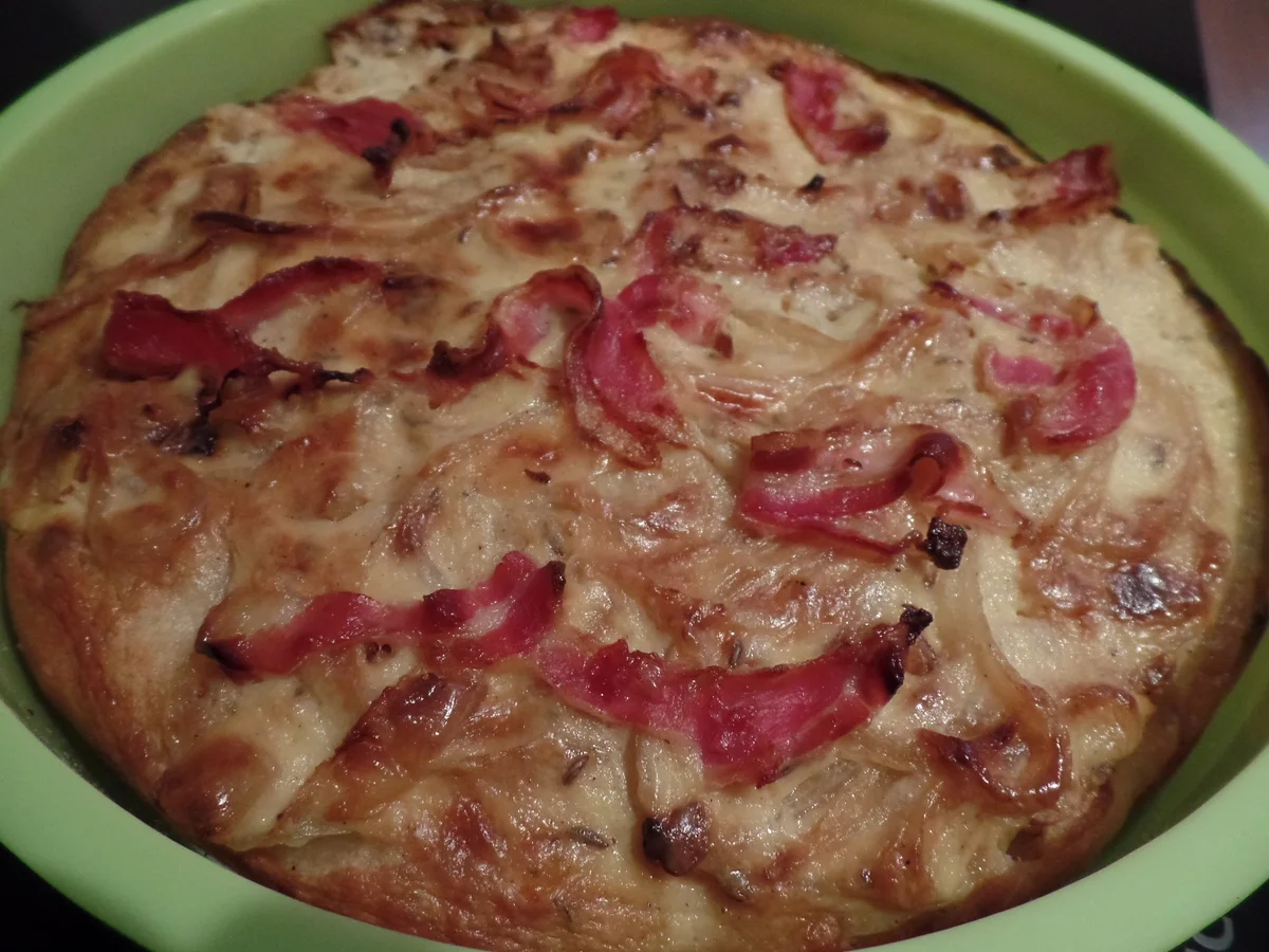 Rezept: Zwiebel-Speck-Kuchen Bild Nr. 11 Zwiebel-Speck-Kuchen - Rezept - Bild Nr. 11