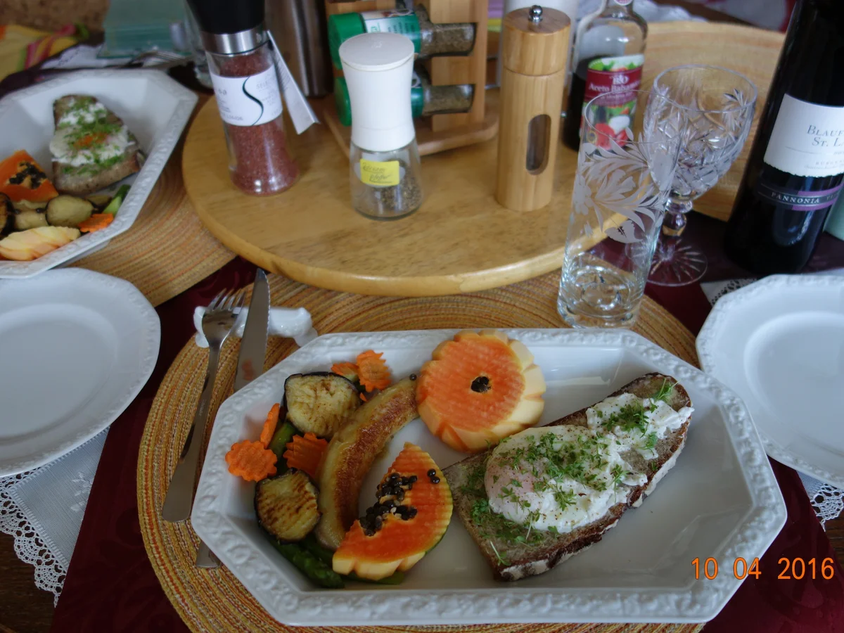 Pochierte Eier - aufgepeppt; - Rezept - Bild Nr. 6