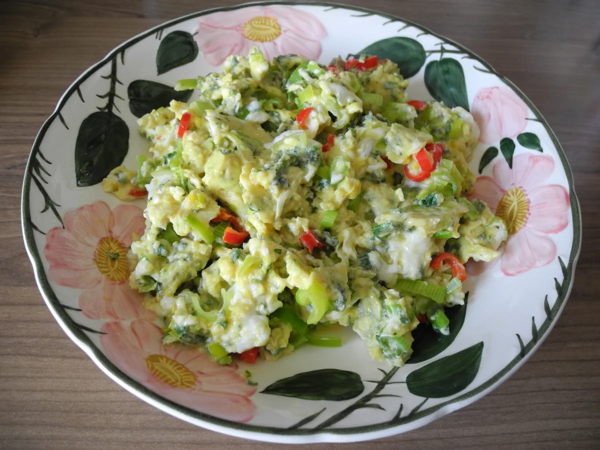 Sahne - Rührei mit Brennnesseln - Rezept