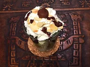 Bananensplit mit Vanille- und Bananeneis im Glas - Rezept