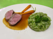 Lauchrisotto mit Kalbsfilet, Kalbssauce und Möhrchen - Rezept