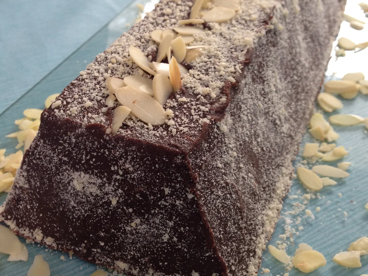 Rezept: Kalter Hund mit Banane Kalter Hund mit Banane - Rezept