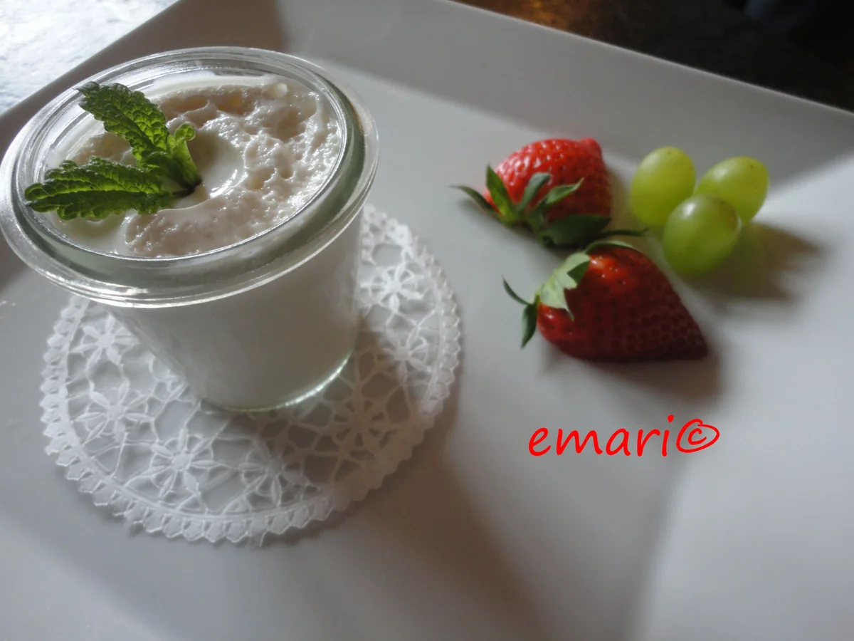 Rezept: Limoncello / Zitronengras Mousse Limoncello / Zitronengras Mousse - Rezept