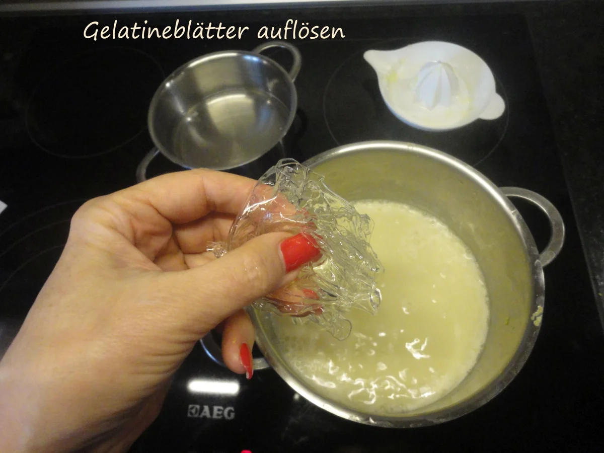 Rezept: Limoncello / Zitronengras Mousse Bild Nr. 6 Limoncello / Zitronengras Mousse - Rezept - Bild Nr. 6