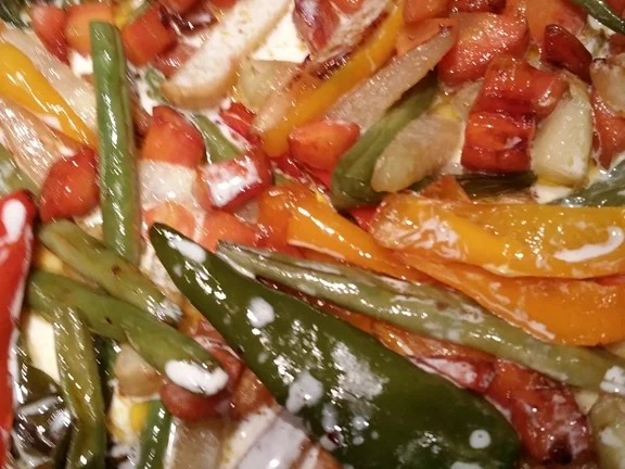 Stielkottelet mit Gemüsepfanne und Pistazien à la Biggi - Rezept - Bild Nr. 10