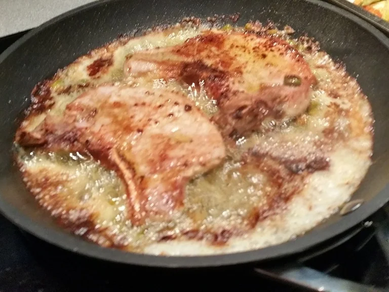 Stielkottelet mit Gemüsepfanne und Pistazien à la Biggi - Rezept - Bild Nr. 9