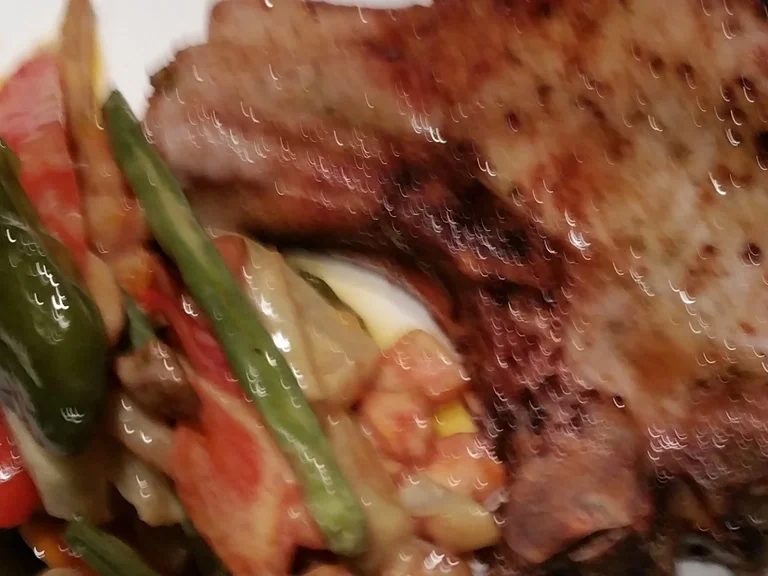 Stielkottelet mit Gemüsepfanne und Pistazien à la Biggi - Rezept - Bild Nr. 16