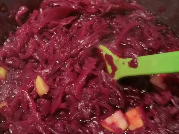 Rezept: Hähnchenbrust Medallions mit Rotkohl à la Biggi Bild Nr. 5 Hähnchenbrust Medallions mit Rotkohl à la Biggi - Rezept - Bild Nr. 5