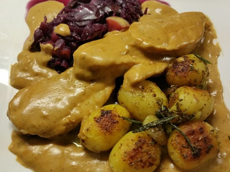 Rezept: Hähnchenbrust Medallions mit Rotkohl à la Biggi Bild Nr. 25 Hähnchenbrust Medallions mit Rotkohl à la Biggi - Rezept - Bild Nr. 25