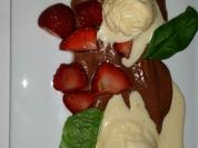 Kokoseis | Eis von der Duftgeranie | karamellisierter Rührkuchen | Kuchencreme - Rezept