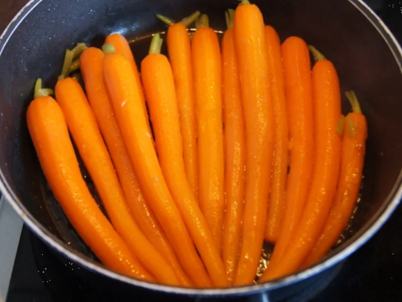 Curry-Sesam-Putenschnitzel mit Honigmöhren - Rezept - Bild Nr. 9