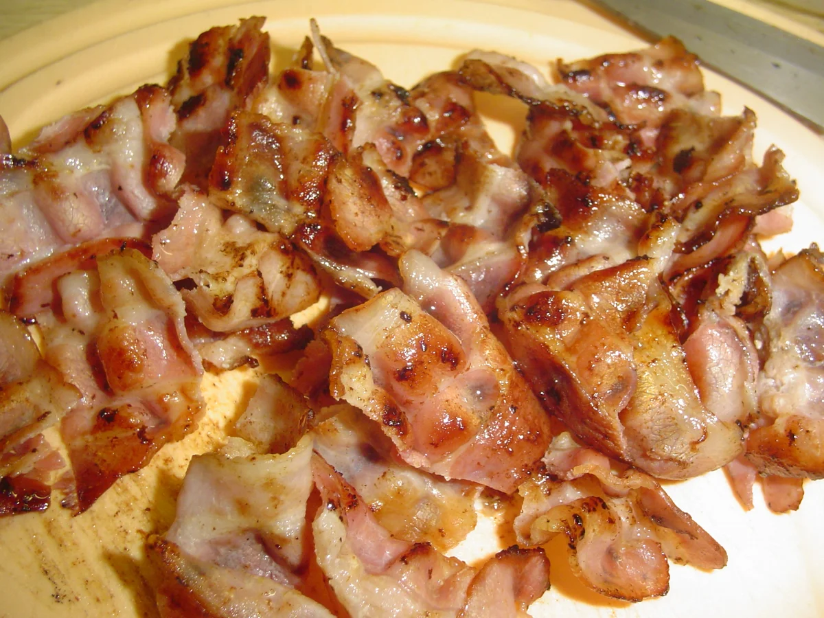 Tagilatelle mit Pilzen,Speck,Peperoncini und Parmesan in Scheibchen - Rezept - Bild Nr. 10