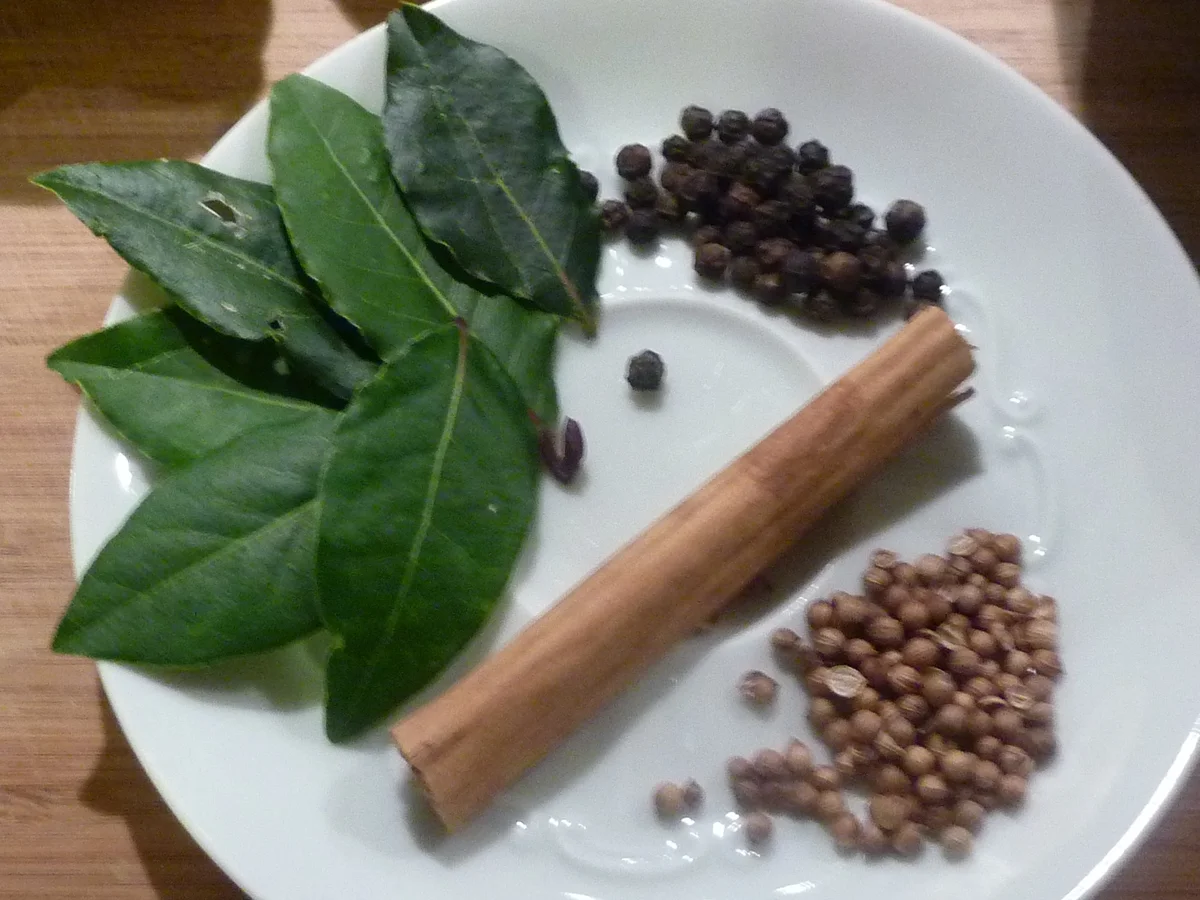 Rezept: Zitronen einlegen auf Marokkanischerart Bild Nr. 4 Zitronen einlegen auf Marokkanischerart - Rezept - Bild Nr. 4