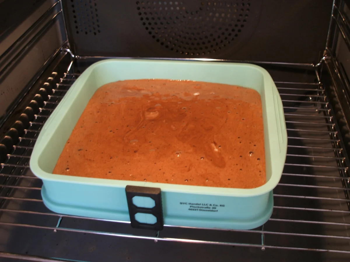 Backen: Schokosahne-Kirsch-Schnitten - Rezept - Bild Nr. 3