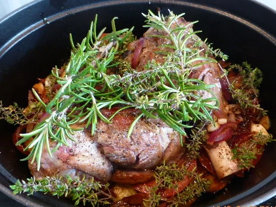 Geschmorte Lammhaxe mit Auberginen und Tomaten - Rezept - Bild Nr. 6