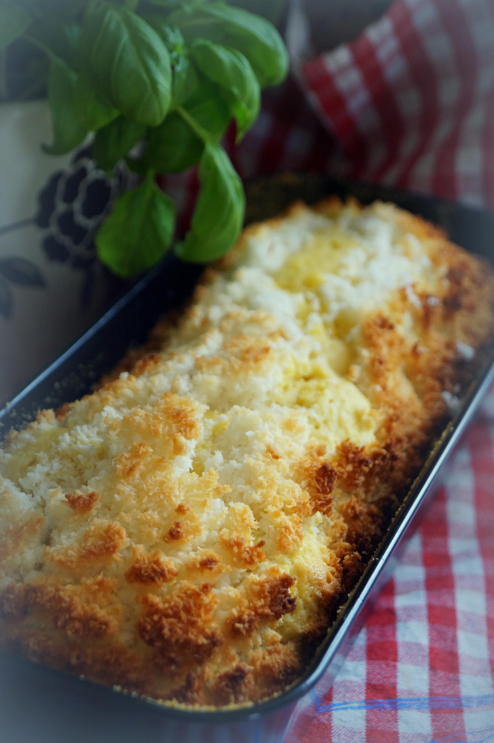 Bilder für Zitronen-Kuchen mit Kokos-Makronen-Haube - Rezept