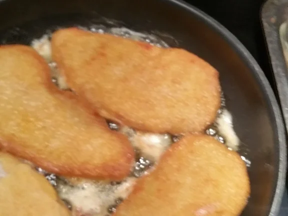 Zitronen-Vanille Schnitzel mit Salat und Champignons à la Biggi - Rezept
