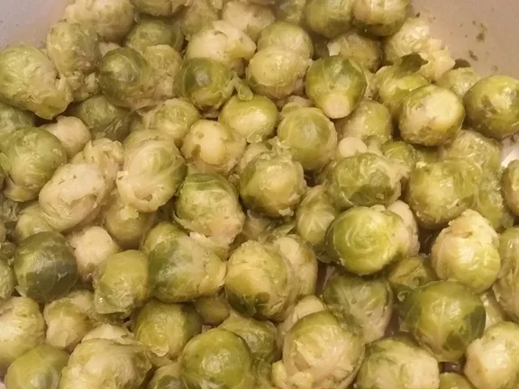 Rezept: Putenschenkel mit Rosenkohl à la Biggi Bild Nr. 16 Putenschenkel mit Rosenkohl à la Biggi - Rezept - Bild Nr. 16