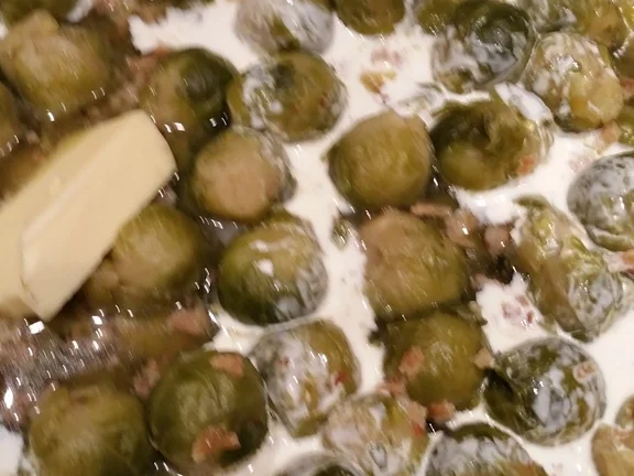 Rezept: Putenschenkel mit Rosenkohl à la Biggi Bild Nr. 26 Putenschenkel mit Rosenkohl à la Biggi - Rezept - Bild Nr. 26