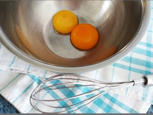 Spargeln, Kartoffel-Rosen, Prager Schinken und  Sauce Hollandaise - Rezept - Bild Nr. 12