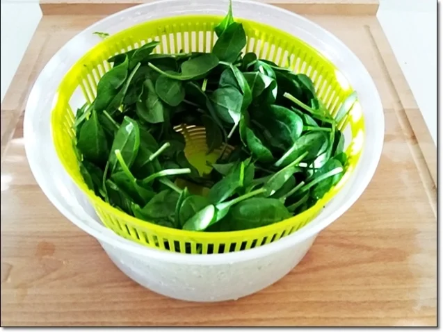 Spanakopita – Dreieck,- nach Art des Hauses - Rezept - Bild Nr. 5