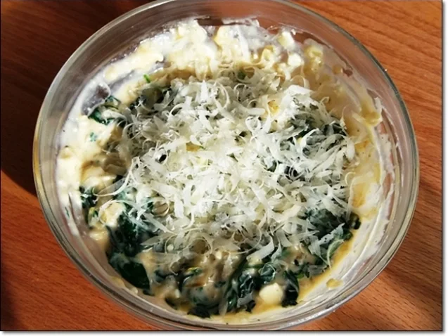 Spanakopita – Dreieck,- nach Art des Hauses - Rezept - Bild Nr. 12