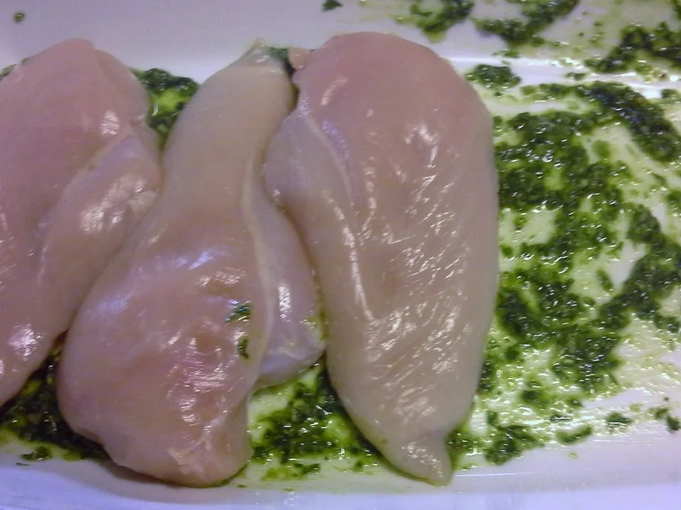 Rezept: Hühnerbrustfilets mit nur 4 Zutaten Bild Nr. 2 Hühnerbrustfilets mit nur 4 Zutaten - Rezept - Bild Nr. 2